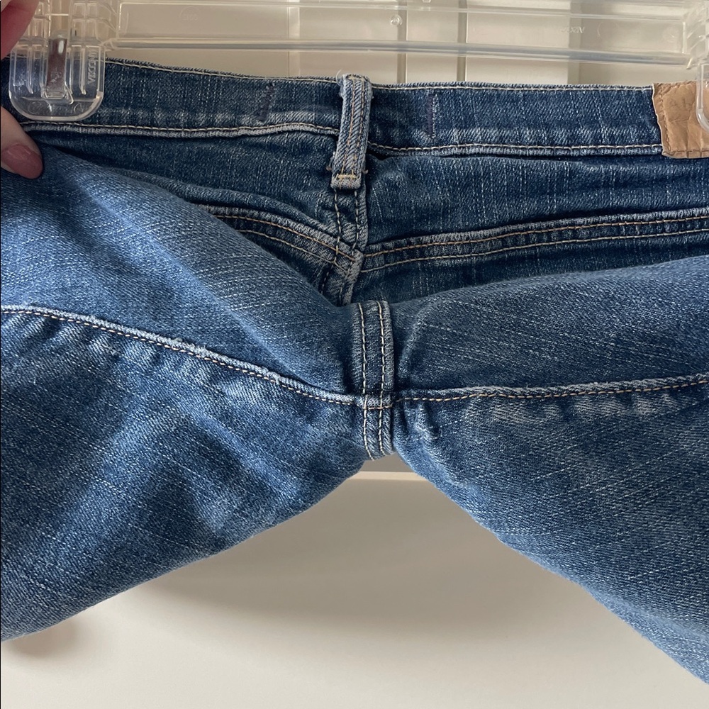 Abercrombie & Fitch Women’s Blue Denim Cutoff Shorts Distressed Hem - Stretch 6 - Picture 5 of 8